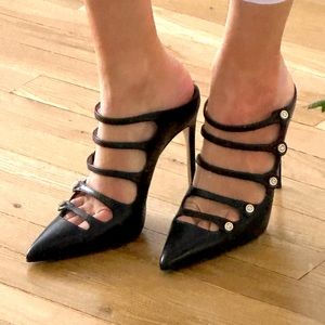 Gucci shoes